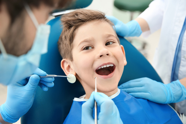 اهمیت مراجعه به دندانپزشکی